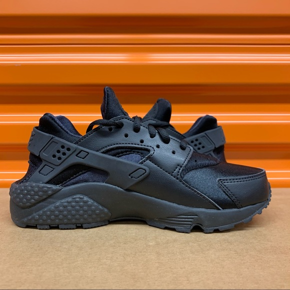 Nike Air Huarache Run Triple Black Women’s Shoes - Picture 7 of 8